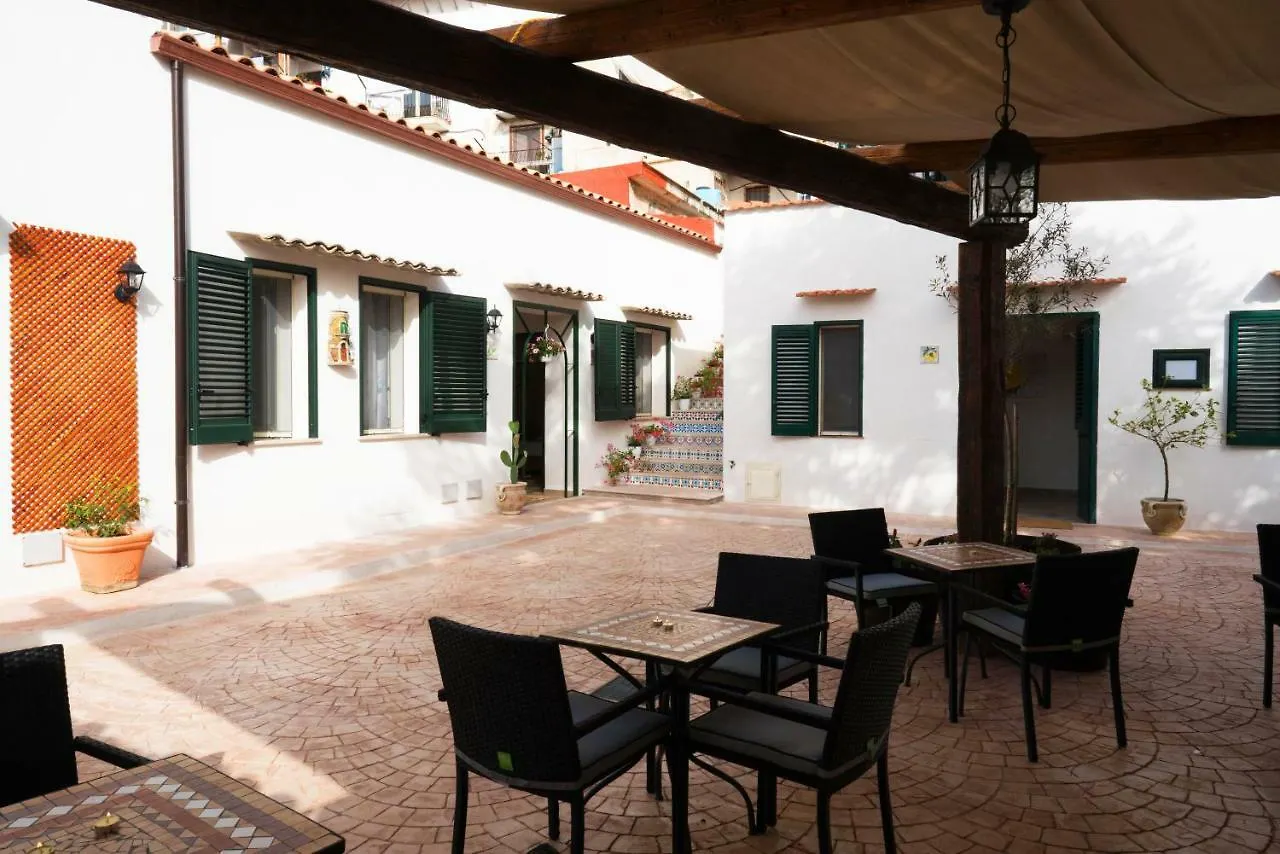 Baglio Reale Apartments Palermo Italia